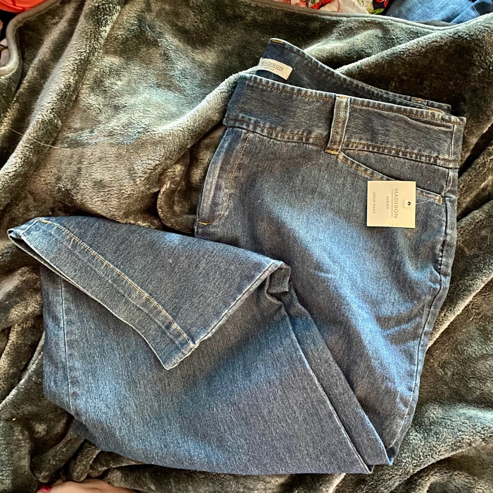 Madison Cropped Denim Pants